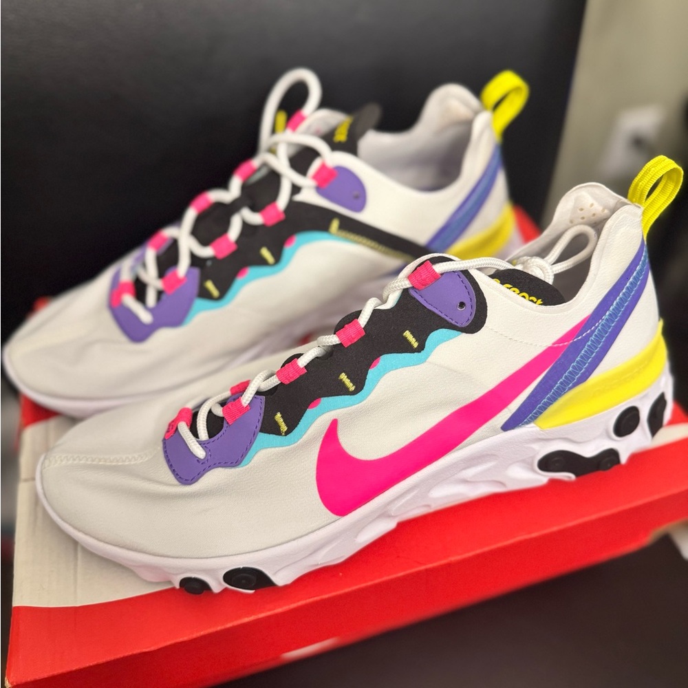 Nike Men’s React Element 55 sneakers